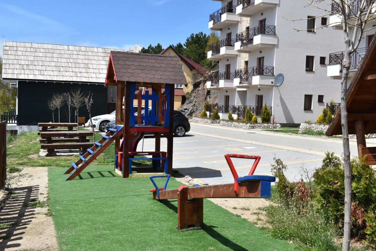 Apartman G1 U Milmari Kompleksu - Kopaonik Buitenkant foto